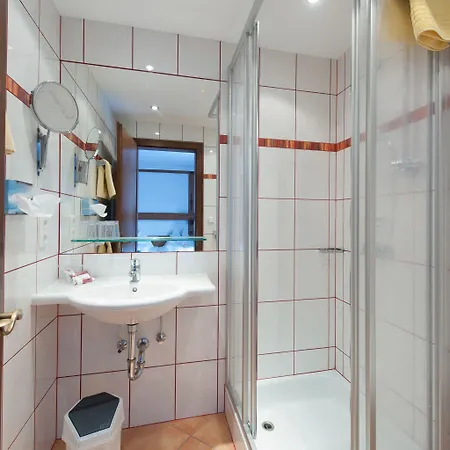 Familotel St. Johanner Hof 4*